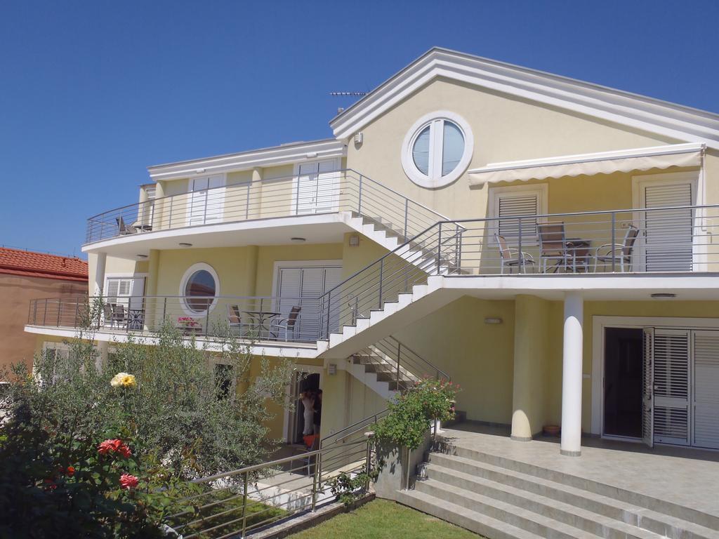 Villa Maestral Zadar Buitenkant foto