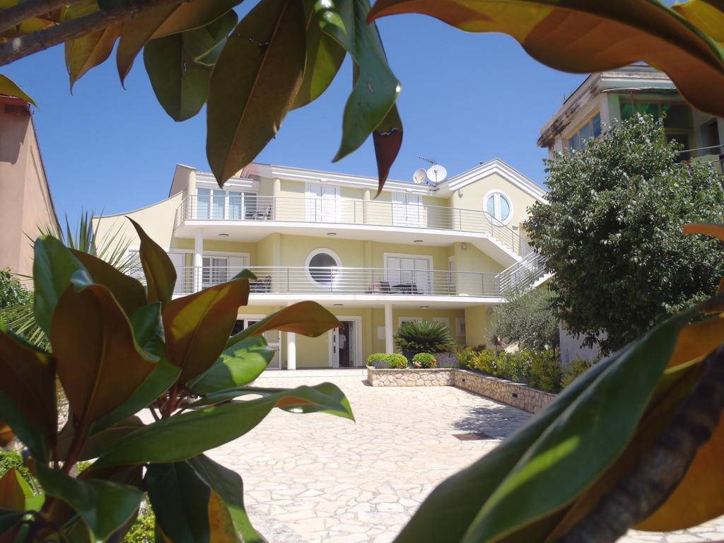 Villa Maestral Zadar Buitenkant foto